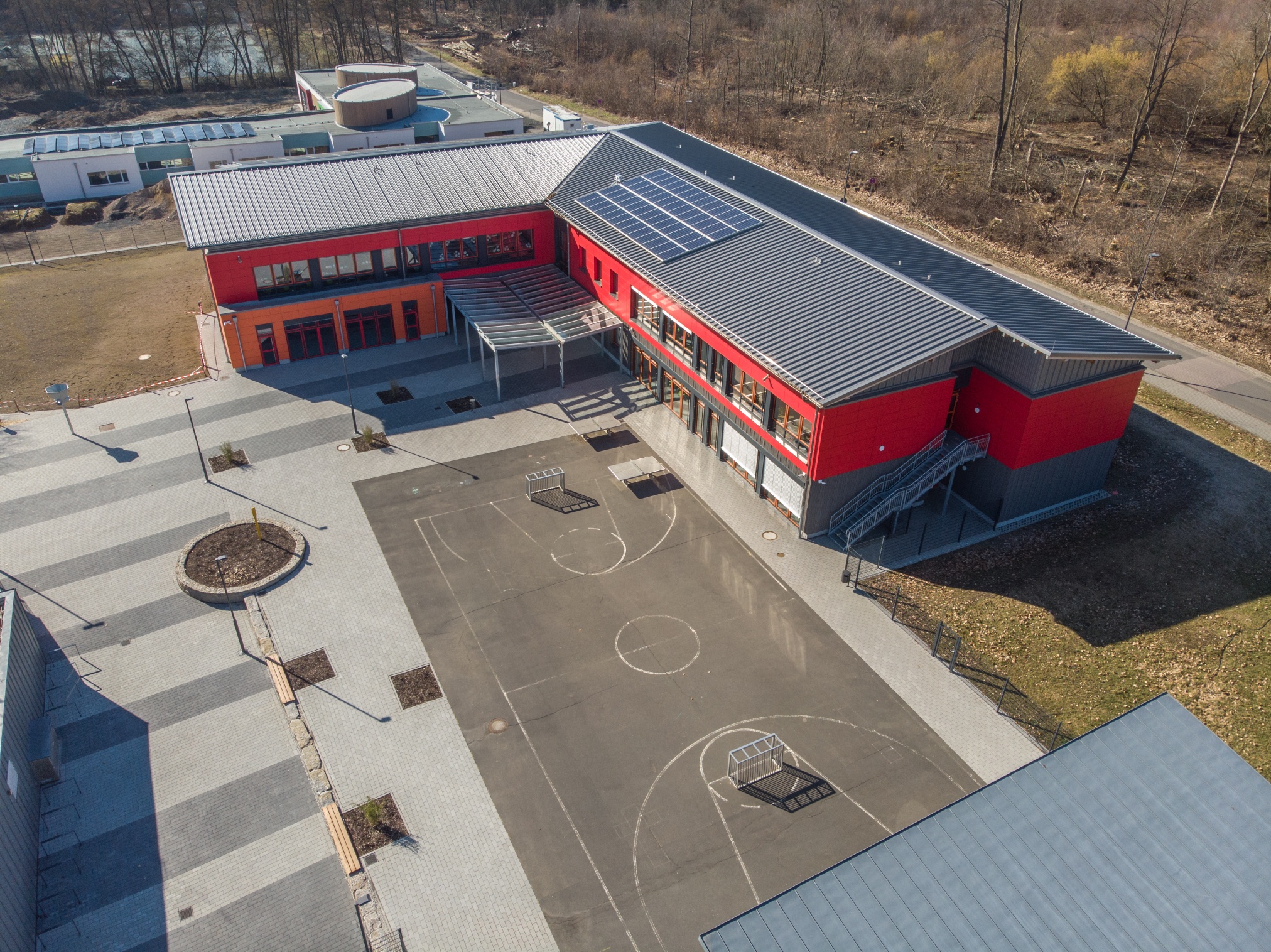  Foto zu Luftbildaufnahmen – Waldschule Montabaur 